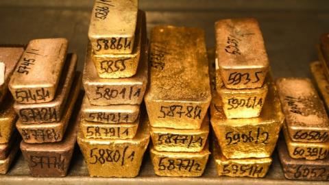 伦敦金交易中如何管理交易心态？避免情绪化操作的实用技巧
