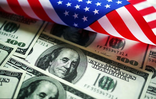 强势美元打压黄金，金价低位震荡
